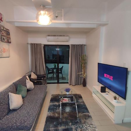 מנילה Luxury Spacious 2Br In Salcedo Village מראה חיצוני תמונה