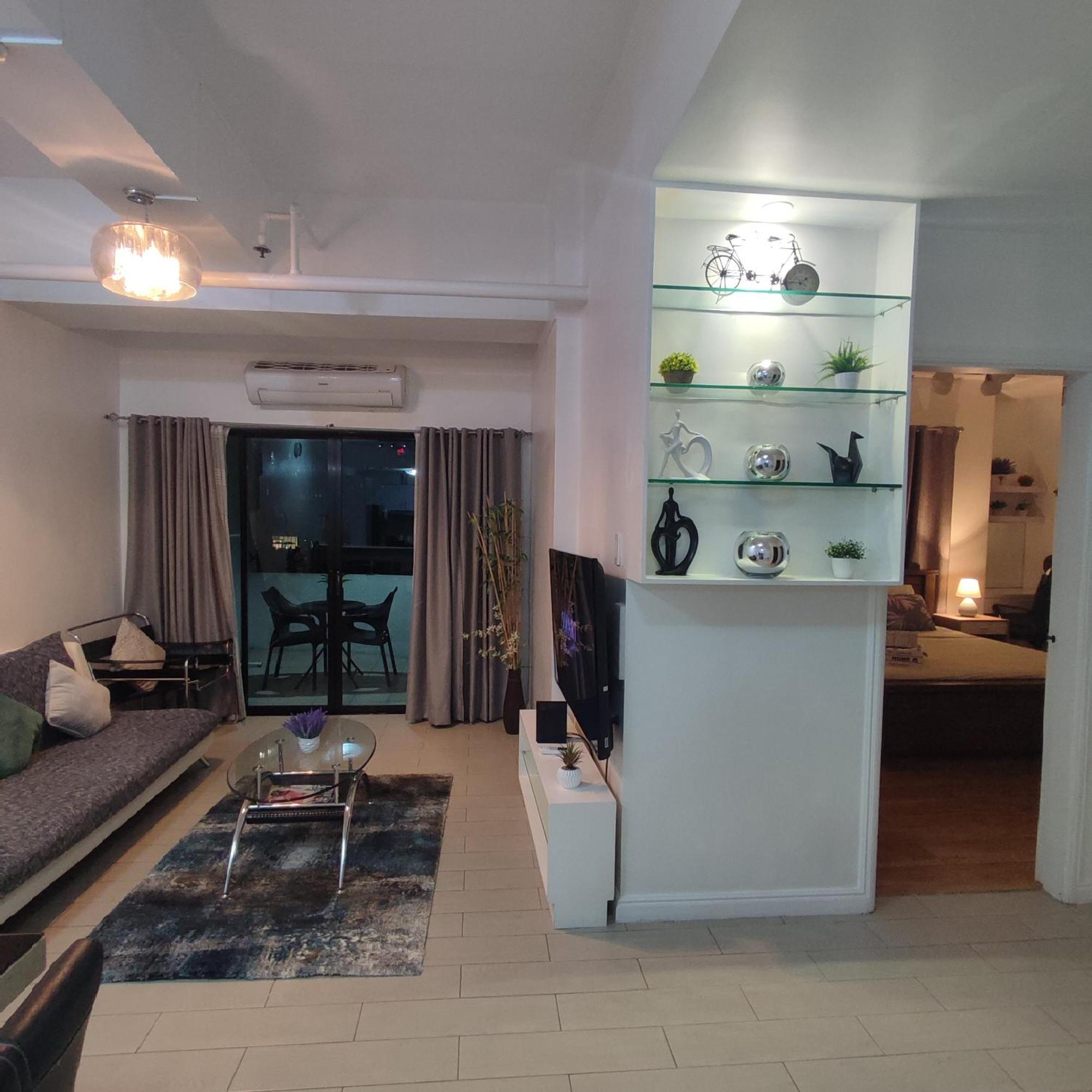 מנילה Luxury Spacious 2Br In Salcedo Village מראה חיצוני תמונה