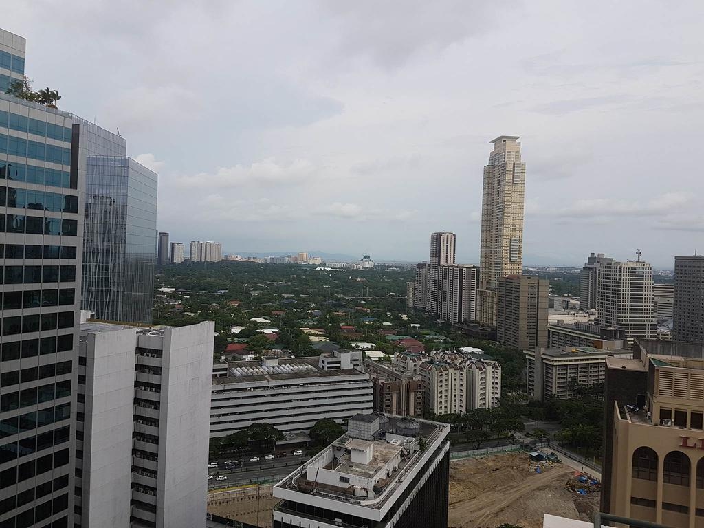 מנילה Luxury Spacious 2Br In Salcedo Village מראה חיצוני תמונה